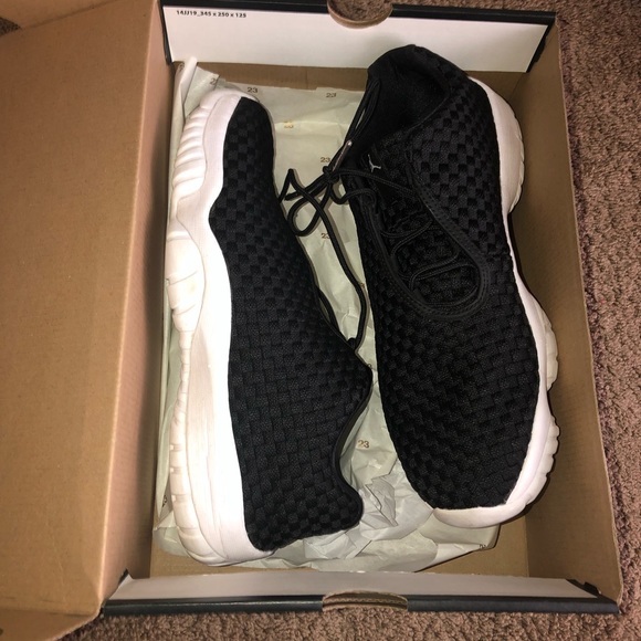 Jordan’s - Picture 3 of 4